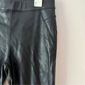 Free People vegan leather leggings size 2 (24)